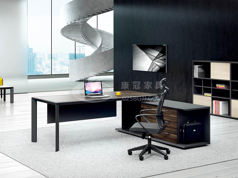 闆(ban)式經(jīng)理槕-24