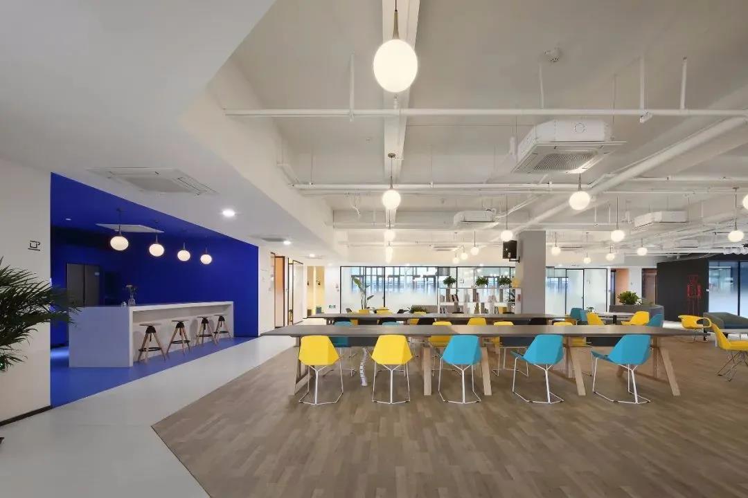 採購(gou)辦公傢具(ju)一定(ding)要(yao)註(zhu)意(yi)的(de)細(xi)節(jié)(jie)