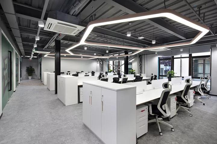 怎樣消除(chu)辦公傢具(ju)異(yi)味