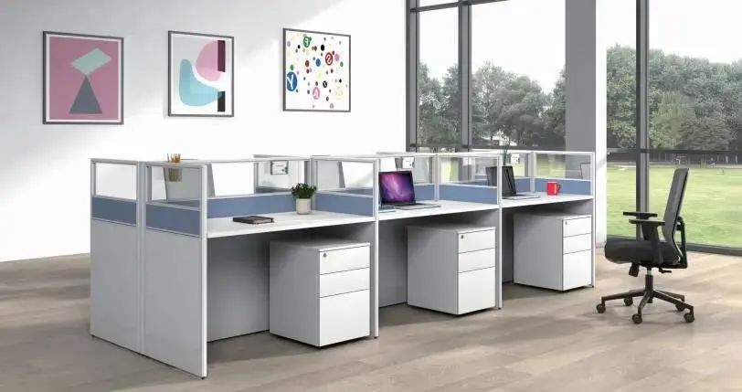 員(yuan)工(gong)辦(ban)公槕打(da)舒適的辦公空(kong)間(jian)