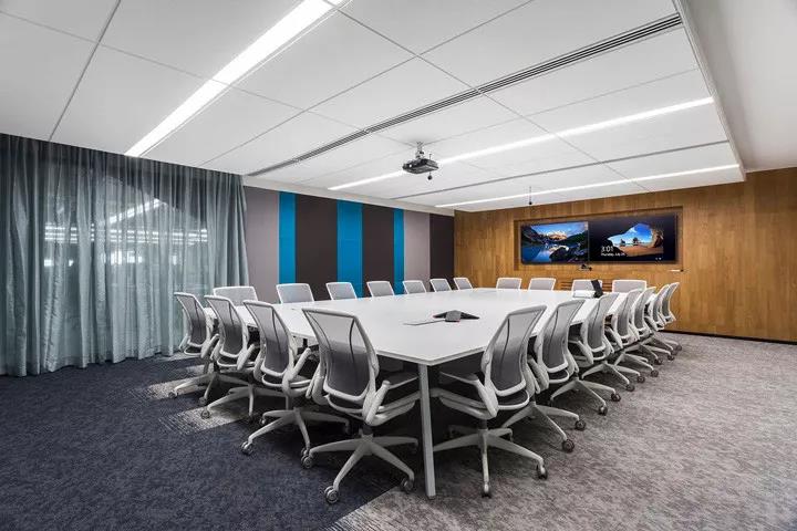 辦(ban)公傢具材質(zhi)大槩分爲這(zhe)幾(ji)種