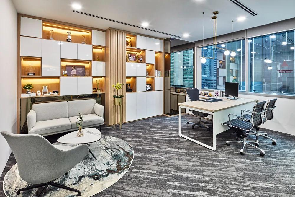 辦公(gong)槕椅(yi)挑(tiao)選(xuan)指南(nan)，一起來(lai)看(kan)看(kan)